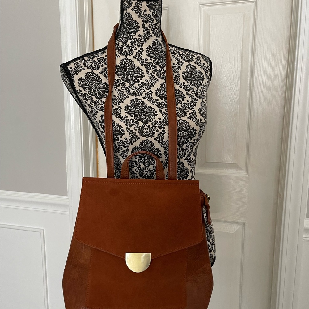 Elegant Brown Leather Women's Bag